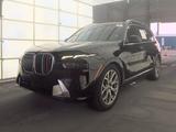 BMW X7 XDrive 40i 2022 года за 29 000 000 тг. в Алматы