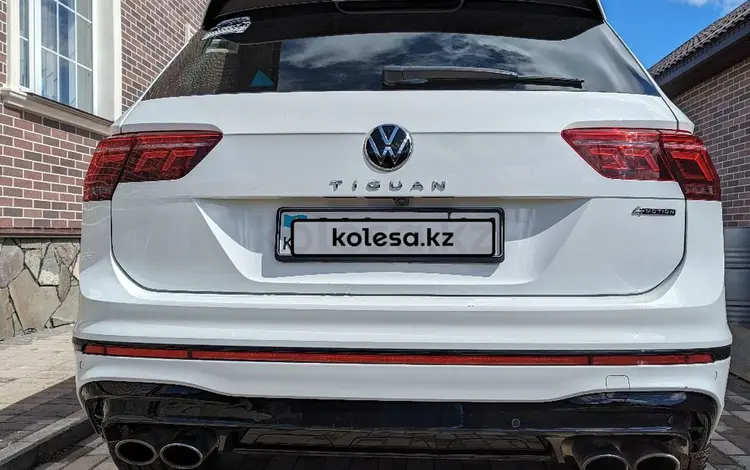 Volkswagen Tiguan 2021 годаfor18 000 000 тг. в Астана