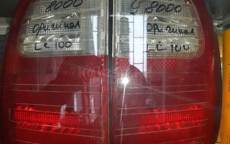 Задние фонари на Lexus LX470 с крышки багажника за 26 000 тг. в Жезказган