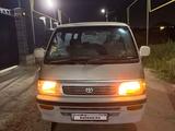 Toyota Hiace 1997 годаүшін2 800 000 тг. в Алматы – фото 5