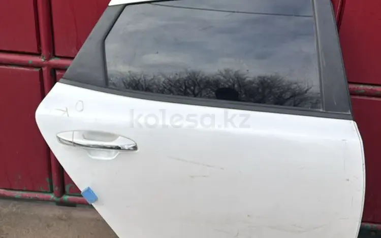 Дверь задняя правая KIA Optima JF / K5 за 10 025 тг. в Кызылорда