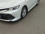 Toyota Camry 2019 года за 12 500 000 тг. в Усть-Каменогорск – фото 3