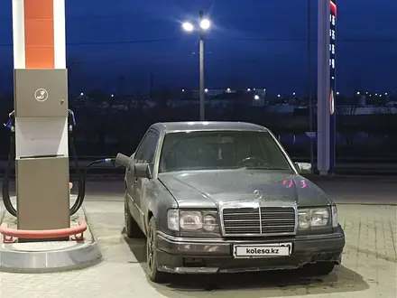 Mercedes-Benz E 280 1992 года за 2 000 000 тг. в Жезказган – фото 3