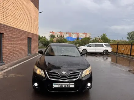 Toyota Camry 2010 года за 5 500 000 тг. в Петропавловск – фото 3