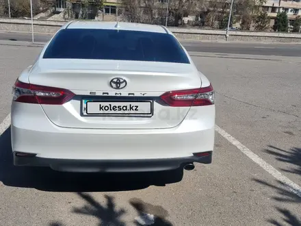 Toyota Camry 2020 года за 16 000 000 тг. в Алматы – фото 3