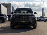 BMW X7 XDrive 40i 2022 года за 57 200 000 тг. в Караганда