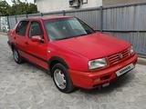 Volkswagen Vento 1995 года за 1 300 000 тг. в Алматы – фото 2