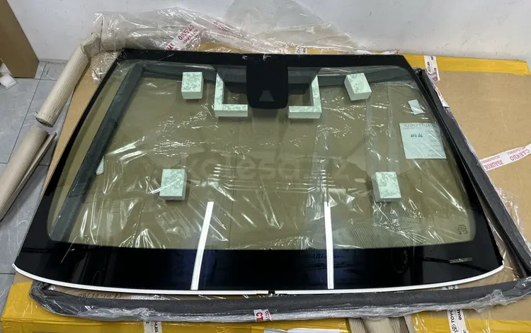 Лобовое стекло Toyota Camry 70 ORIGINAL за 250 000 тг. в Алматы