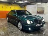 Mercedes-Benz E 320 1996 года за 2 700 000 тг. в Астана