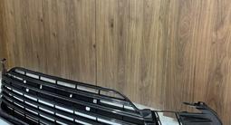 Решетка бампера Toyota Camry 70/75 оригинал за 110 000 тг. в Алматы – фото 4