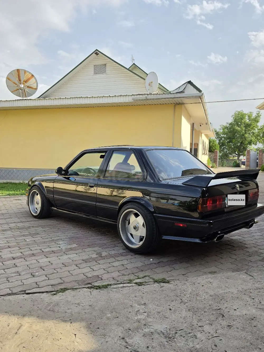 BMW 3 Series, 1983
