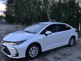 Toyota Corolla 2023 года за 9 200 000 тг. в Актобе – фото 2