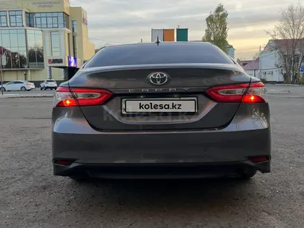 Toyota Camry 2020 годаүшін10 500 000 тг. в Уральск – фото 11