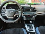 Hyundai Elantra 2018 годаүшін6 600 000 тг. в Астана – фото 5