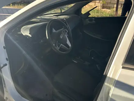 Hyundai Accent 2013 года за 2 000 000 тг. в Актау – фото 8