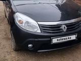 Renault Sandero 2014 годаүшін3 100 000 тг. в Атырау – фото 3