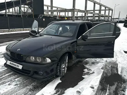 BMW 528 1998 года за 2 500 000 тг. в Алматы – фото 8