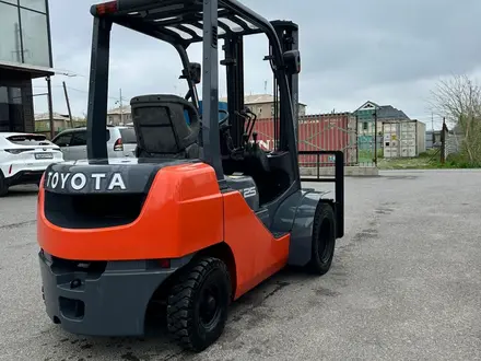 Toyota  Газовые и газ-бензиновые 2017 года за 6 000 000 тг. в Шымкент – фото 8