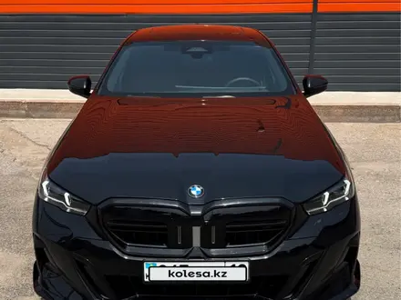 BMW 540 2023 года за 45 000 000 тг. в Алматы – фото 3
