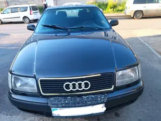 Audi 100