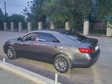 Toyota Camry 2006 года за 5 800 000 тг. в Актобе – фото 2