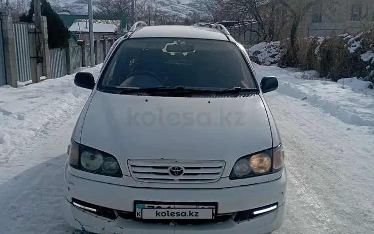 Toyota Ipsum 1997 годаүшін2 999 999 тг. в Алматы