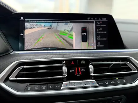 BMW X7 XDrive 40i 2021 года за 40 950 000 тг. в Астана – фото 19
