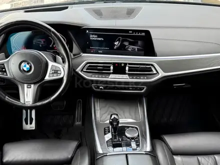 BMW X7 XDrive 40i 2021 года за 40 950 000 тг. в Астана – фото 16