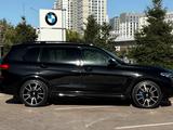 BMW X7 XDrive 40i 2021 года за 40 950 000 тг. в Астана – фото 4