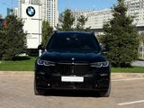 BMW X7 XDrive 40i 2021 года за 40 950 000 тг. в Астана – фото 2