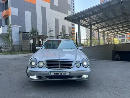 Mercedes-Benz E 320 2000 года за 4 800 000 тг. в Алматы – фото 3