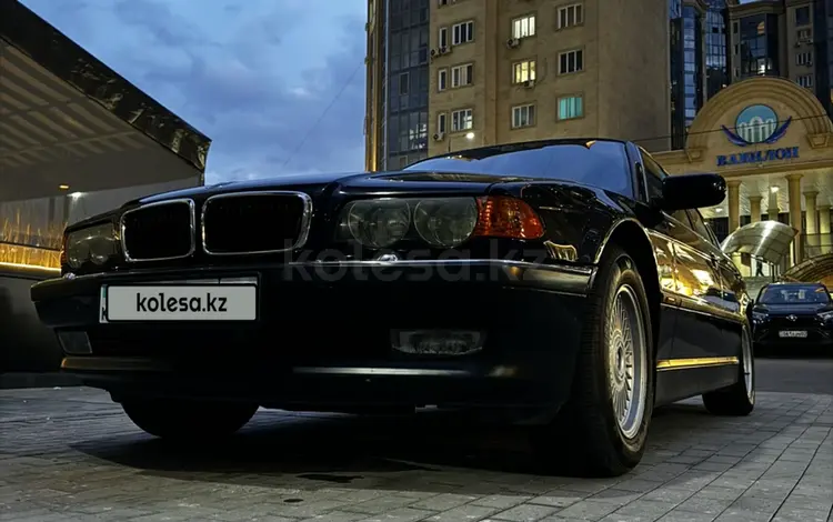 BMW 740 1999 годаfor9 500 000 тг. в Алматы