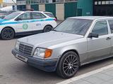 Mercedes-Benz E 230 1991 годаүшін1 800 000 тг. в Алматы