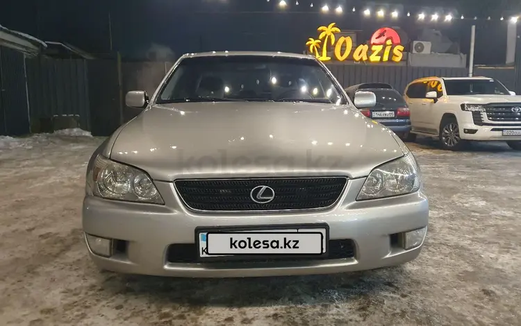 Lexus IS 200 2000 годаfor4 000 000 тг. в Алматы