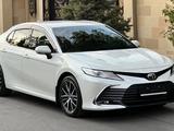 Toyota Camry 2021 годаүшін20 500 000 тг. в Шымкент – фото 2