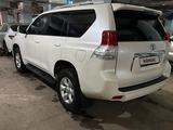 Toyota Land Cruiser Prado 2013 года за 18 000 000 тг. в Астана – фото 2