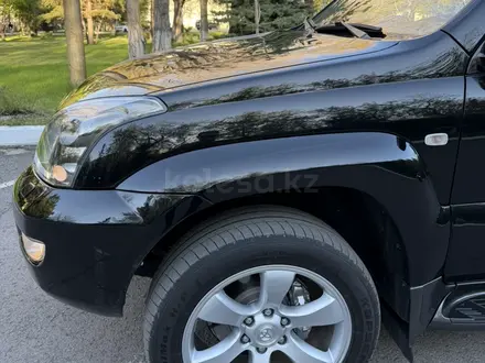 Toyota Land Cruiser Prado 2007 года за 16 600 000 тг. в Караганда – фото 16