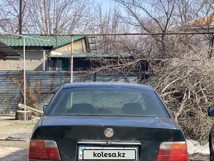 BMW 323 1992 года за 800 000 тг. в Алматы – фото 2
