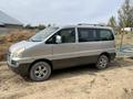 Hyundai Starex 2002 года за 1 400 000 тг. в Шардара
