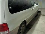 Kia Carnival 2002 годаүшін2 200 000 тг. в Шымкент – фото 5