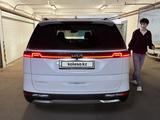 Kia Carnival 2022 года за 21 500 000 тг. в Астана – фото 2