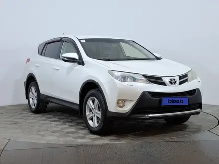 Toyota RAV4 2014 года за 7 850 000 тг. в Астана – фото 3