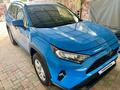 Toyota RAV4 2020 года за 12 900 000 тг. в Актобе – фото 2