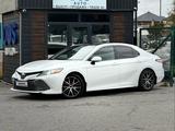 Toyota Camry 2019 года за 11 000 000 тг. в Караганда