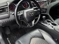 Toyota Camry 2019 года за 11 000 000 тг. в Караганда – фото 5