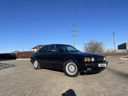 BMW 525 1991 года за 1 600 000 тг. в Уральск – фото 4