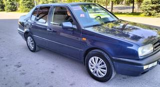 Volkswagen Vento 1993 года за 1 300 000 тг. в Тараз