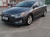 Hyundai Elantra 2018 годаүшін5 300 000 тг. в Уральск – фото 2