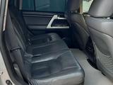 Toyota Land Cruiser 2010 годаүшін18 555 555 тг. в Актау – фото 2