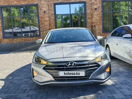 Hyundai Elantra 2019 года за 8 700 000 тг. в Алматы – фото 11